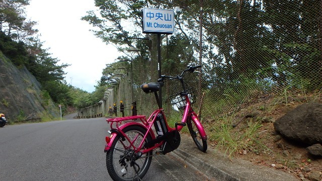 湾岸 道路 自転車