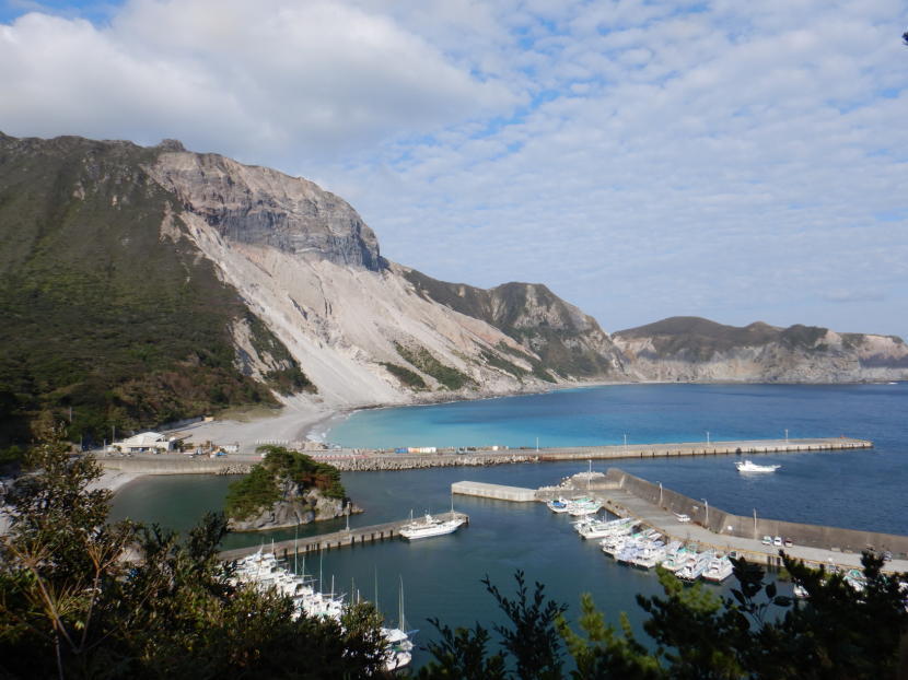 伊豆諸島神津島（2018年・再編集） | 小笠原マルベリー