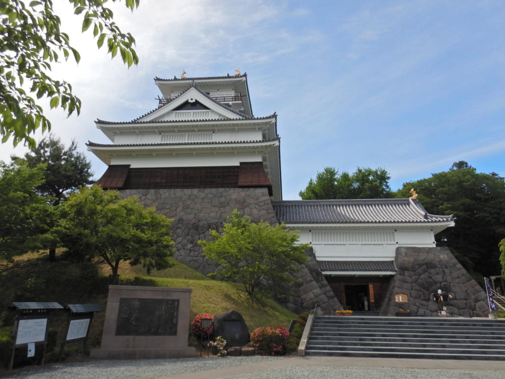 山形県上山市「上山城」（'26/5月） | 小笠原マルベリー