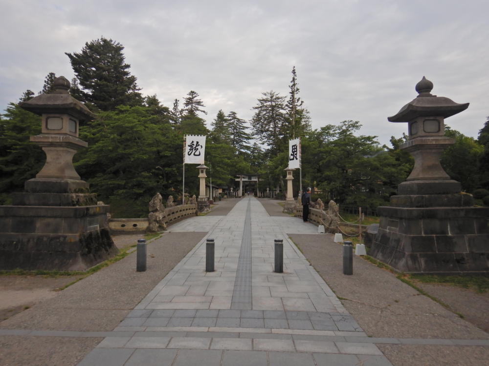 山形県米沢市最新な 大東亜戦争中前後の神社が図柄の
